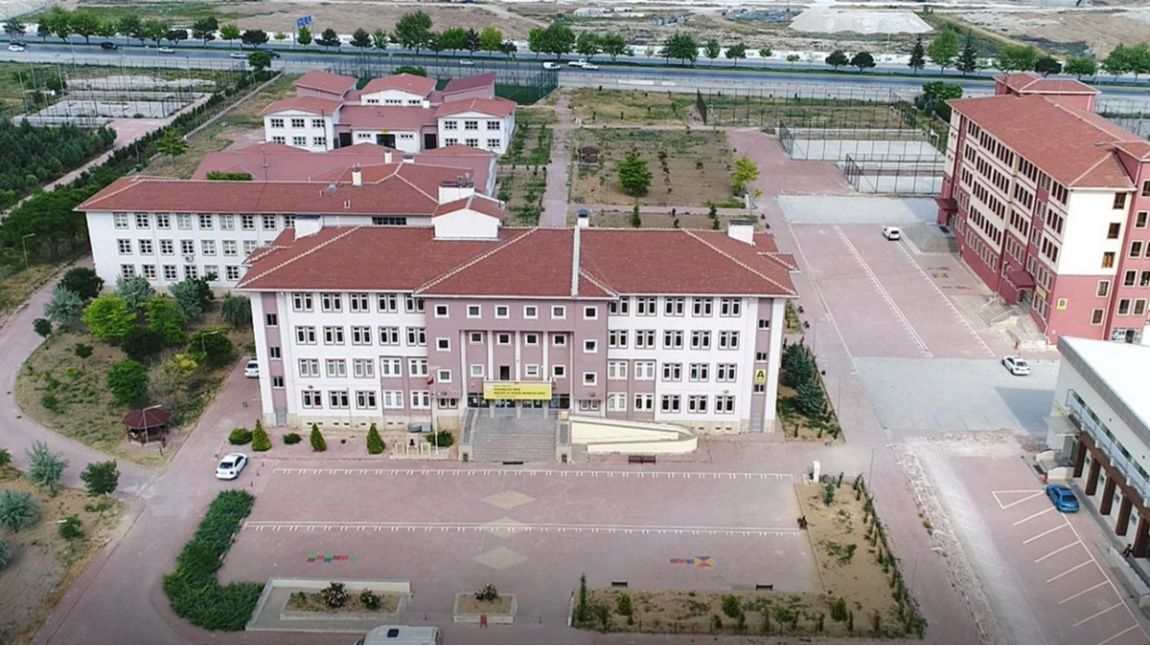 Kılıçarslan Borsa İstanbul Mesleki ve Teknik Anadolu Lisesi Fotoğrafı